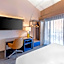 Comfort Inn & Suites Irvine Spectrum