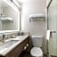 Holiday Inn Express Van Nuys
