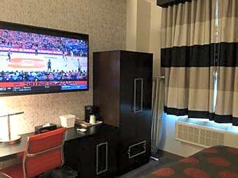 Ramada by Wyndham Bronx Terminal