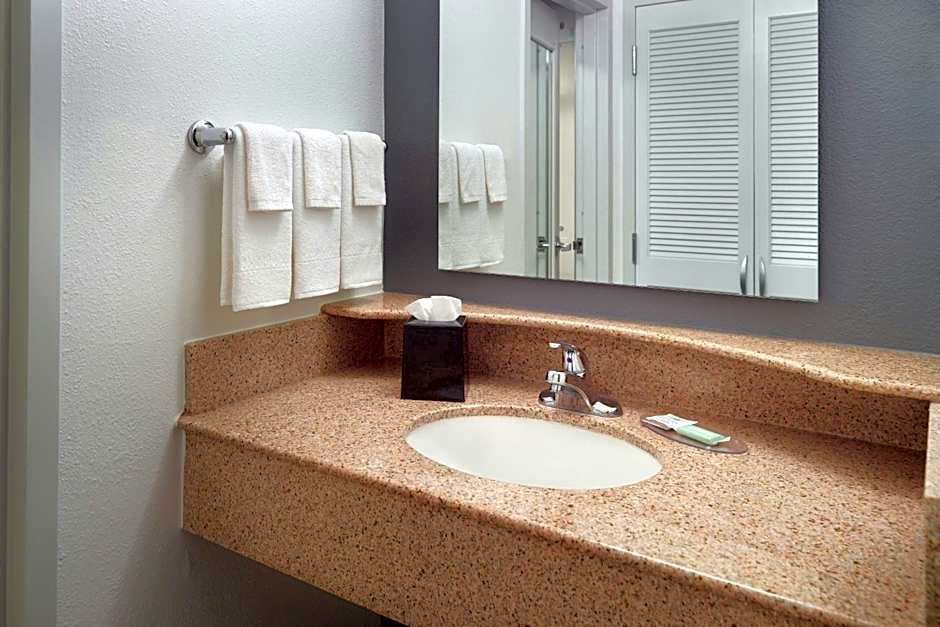 Courtyard by Marriott Tallahassee Capital