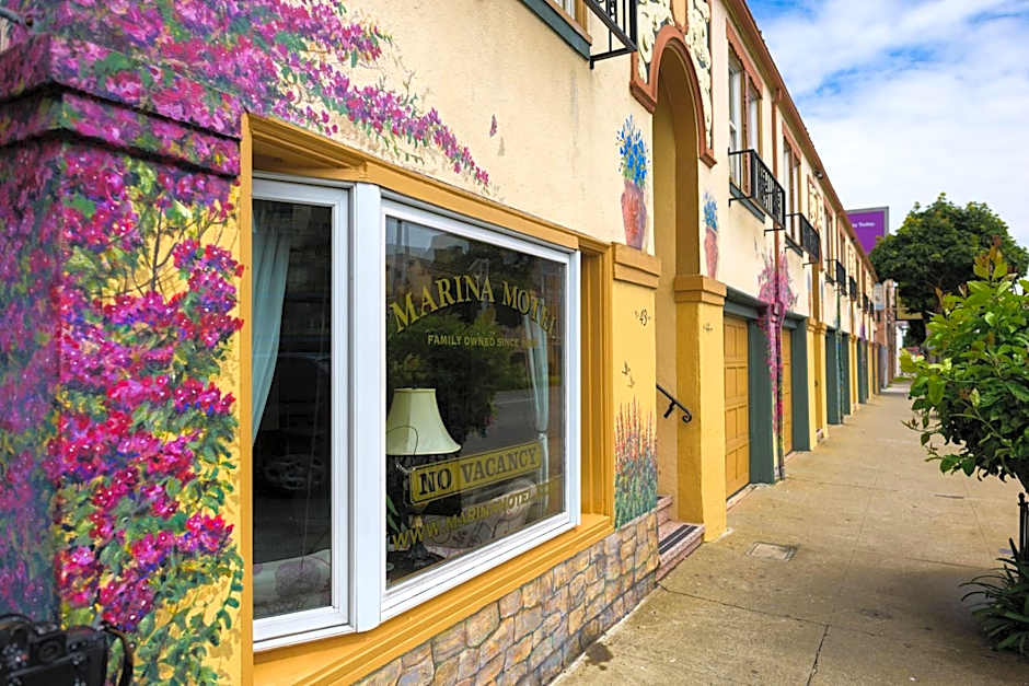Marina Motel