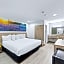 Days Inn by Wyndham McKinney