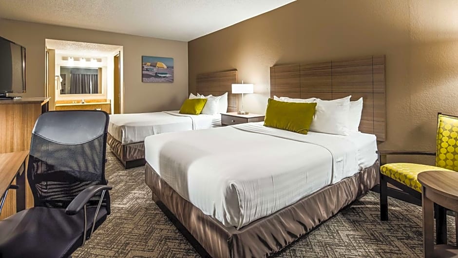 Best Western Center Inn