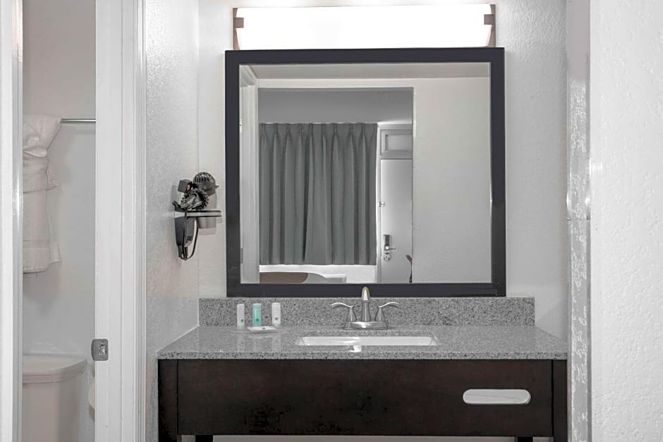 Quality Inn Miami South