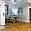 The Historic Lyric Presidential Suite