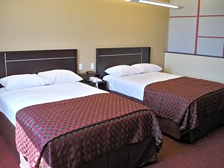 ADA Deluxe 2 Full Beds Non-Smoking