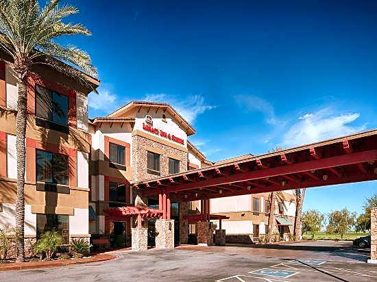 Legacy Inn & Suites