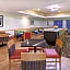 La Quinta Inn & Suites by Wyndham Paris