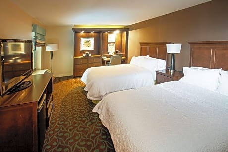 Double Room with Two Double Beds - Hearing Access/Non-Smoking