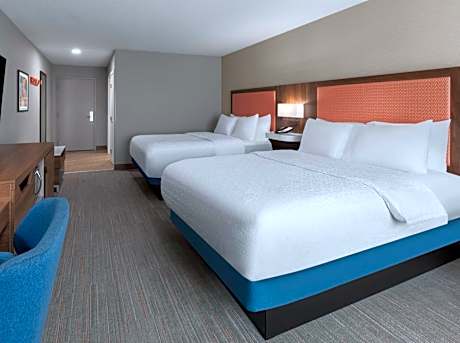 2 Queen Beds Nonsmoking