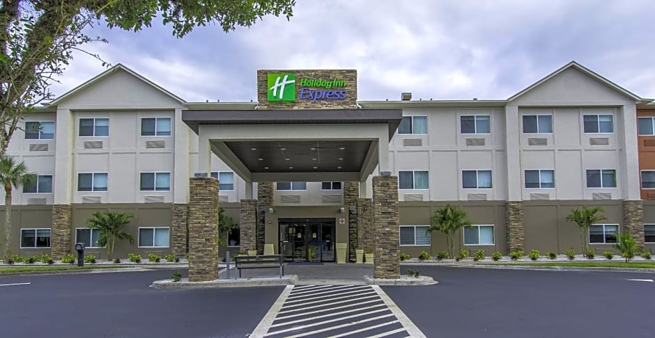 Holiday Inn Express Naples South - I-75