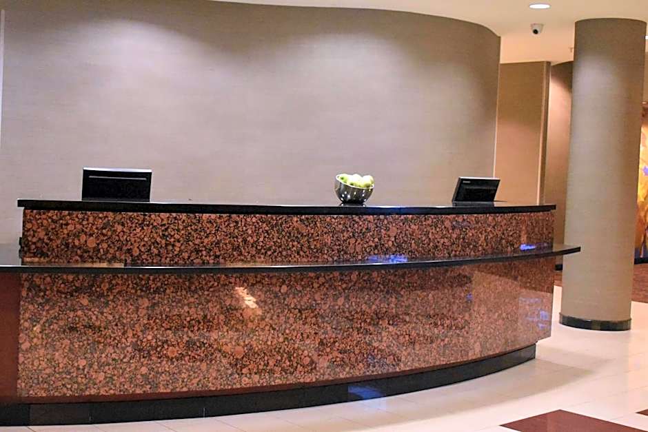 Courtyard by Marriott Republic Airport Long Island/Farmingdale
