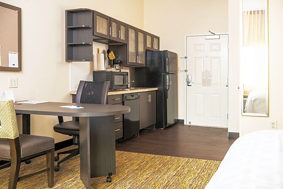 Candlewood Suites Bellevue