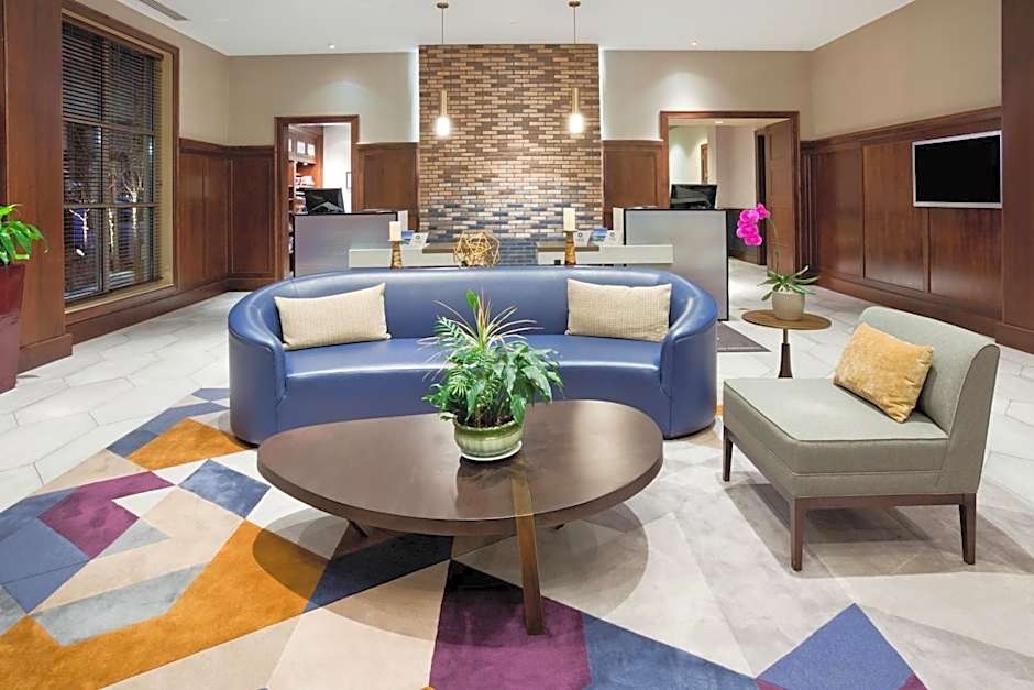 Sheraton St. Paul Woodbury Hotel