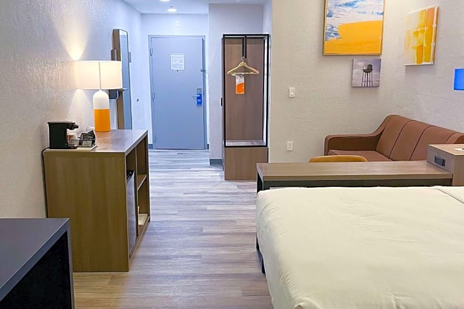 Comfort Suites Clearwater - Dunedin