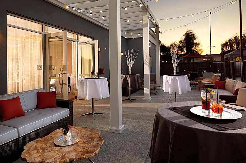 Cambria Hotel Phoenix Chandler - Fashion Center