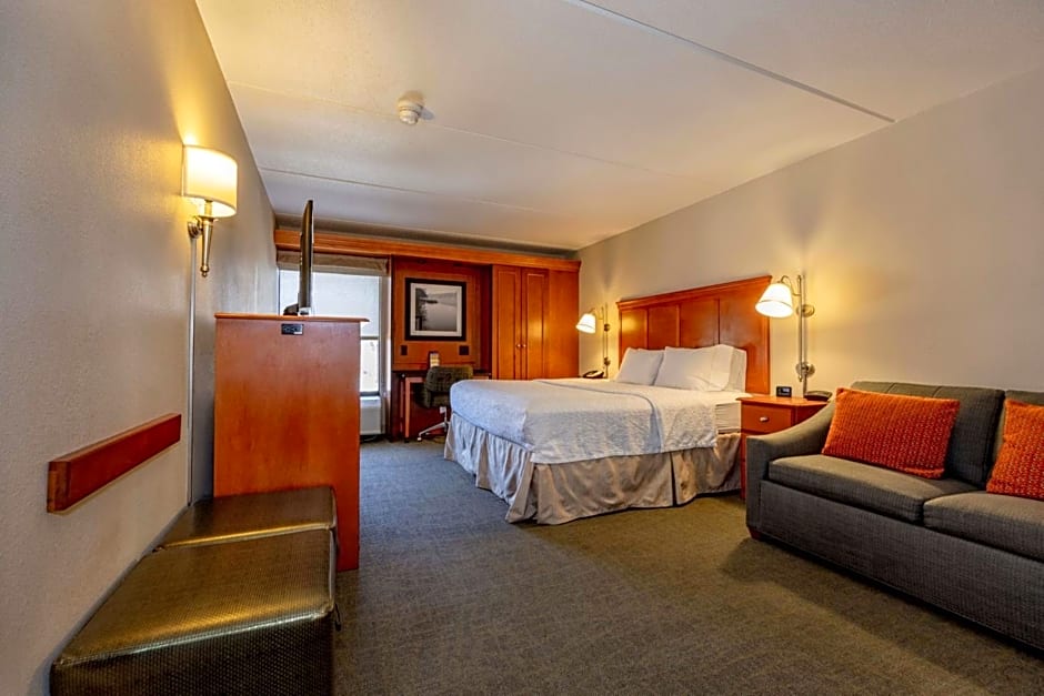 Hampton Inn By Hilton Wheeling