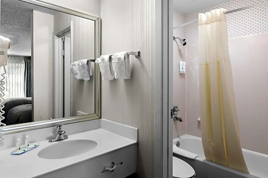 Quality Inn Atlanta Northlake