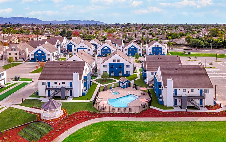 Staybridge Suites Oxnard River Ridge