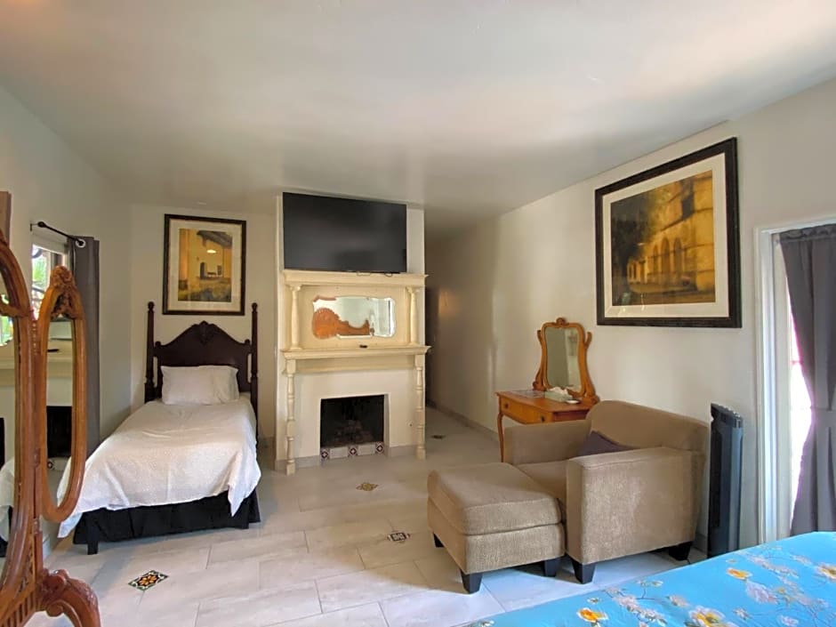 Villa Rosa Inn