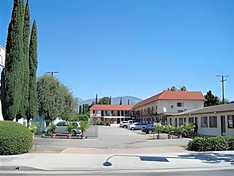 Valley Hotel