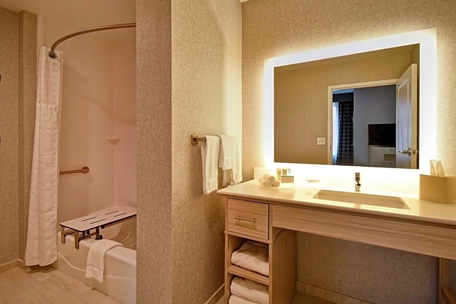 Homewood Suites By Hilton Greenville Downtown