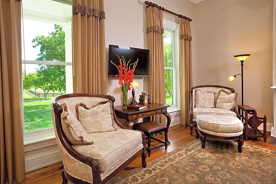 Riverside Inn Bed and Breakfast