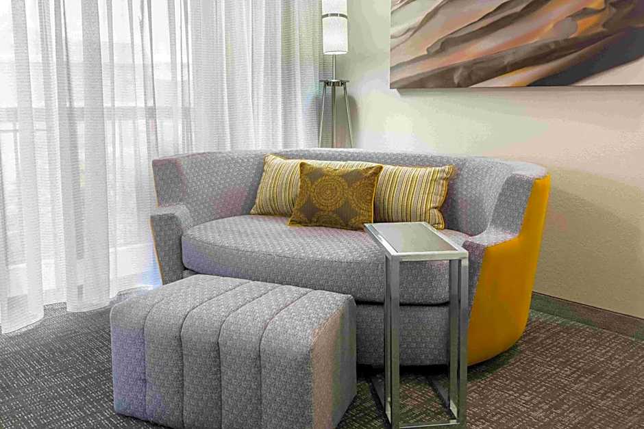 Courtyard by Marriott Knoxville Cedar Bluff