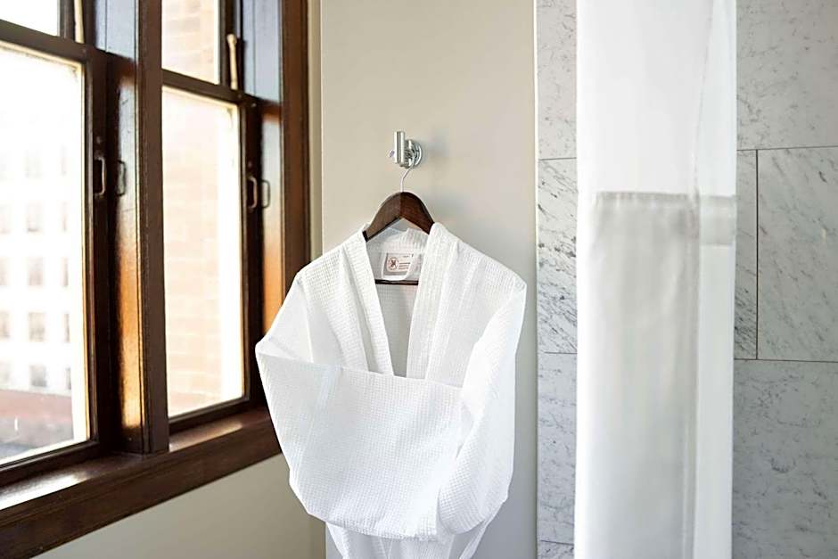 The Esquire Hotel Downtown Gastonia, Ascend Hotel Collection