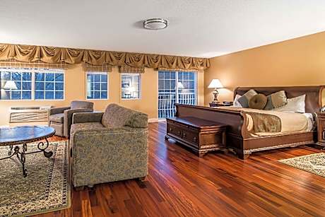 1 King Bed, Nonsmoking