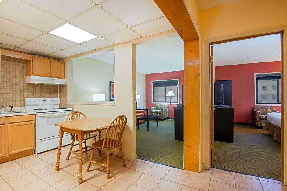 Red Lion Hotel Gillette