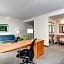 Hampton Inn By Hilton And Suites Manchester