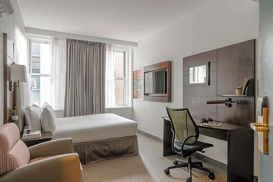 Club Quarters Hotel in Boston