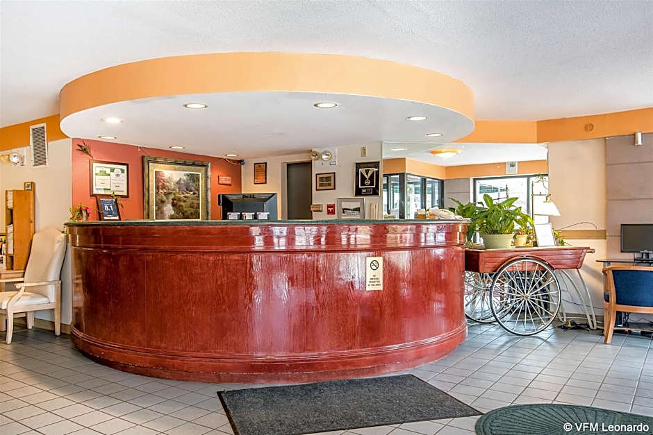 Econo Lodge Near Plymouth State University