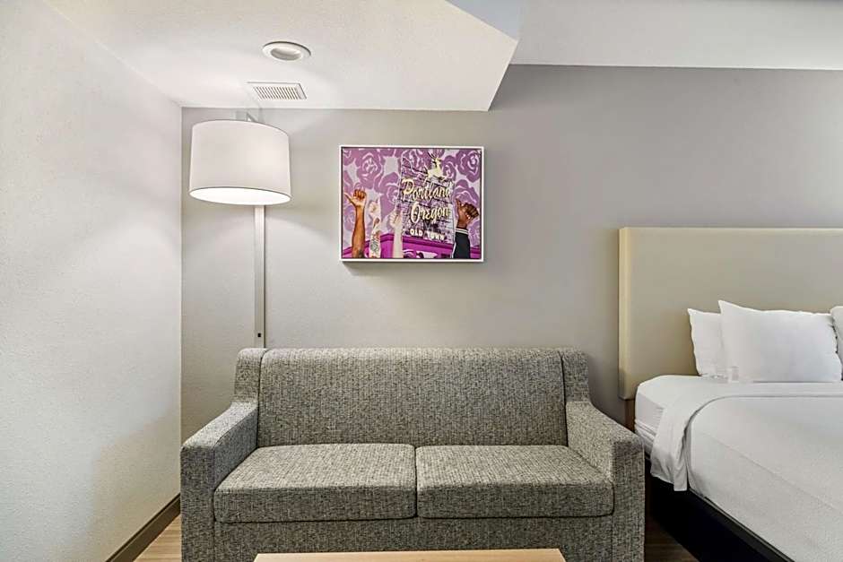 Best Western Lake Oswego Hotel & Suites
