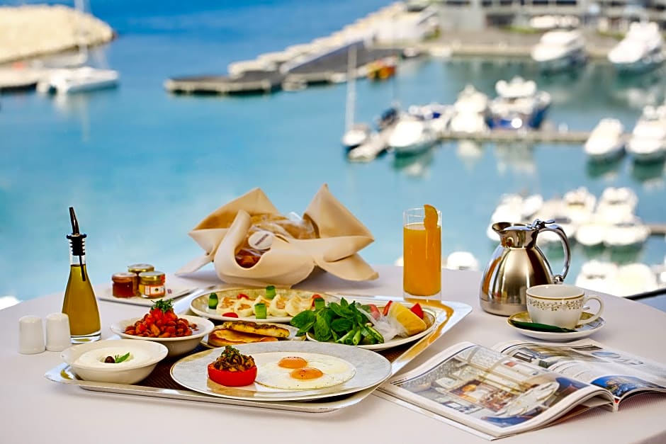 InterContinental Phoenicia Beirut