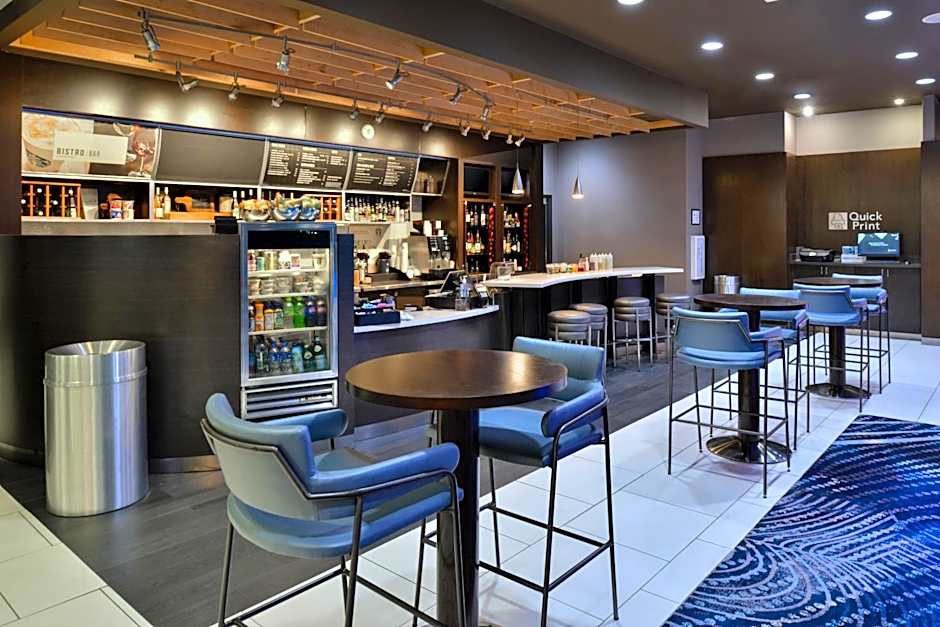 Courtyard by Marriott Wilmington Downtown/Historic District