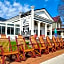 The Colonial Inn & Creamery