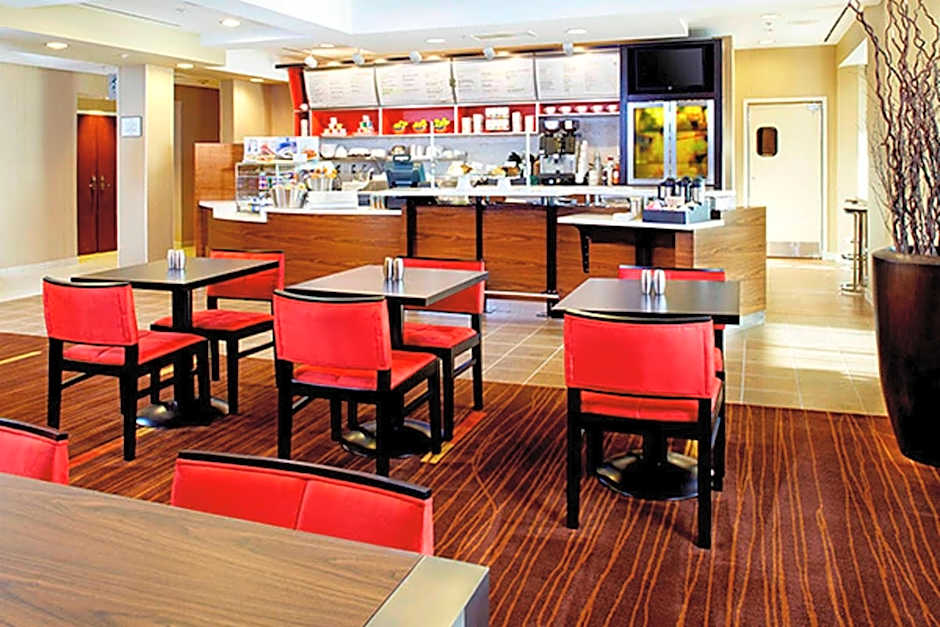 Courtyard by Marriott Akron Stow