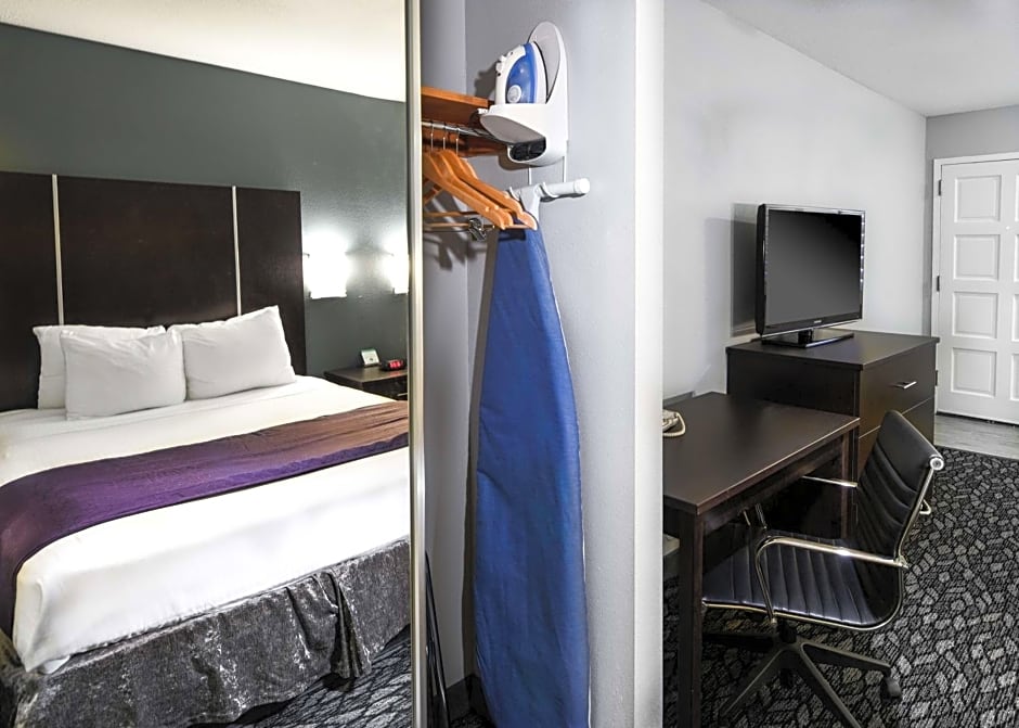 Best Western Desert Villa Inn