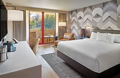 King Room with Balcony