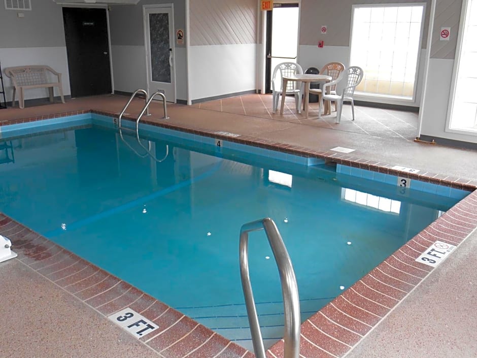 Guesthouse Inn & Suites Lexington