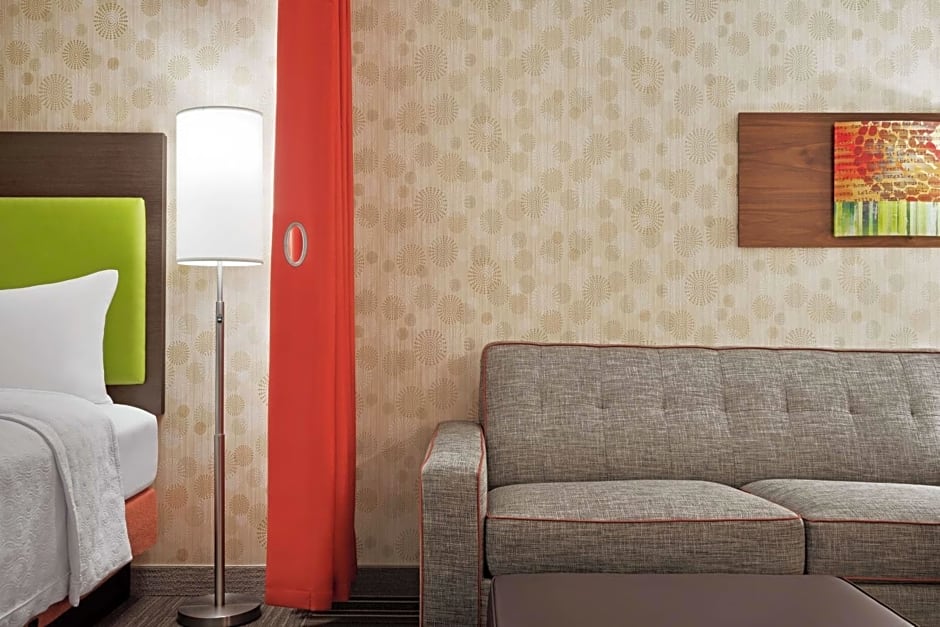 Home2 Suites by Hilton Woodbridge Potomac Mills