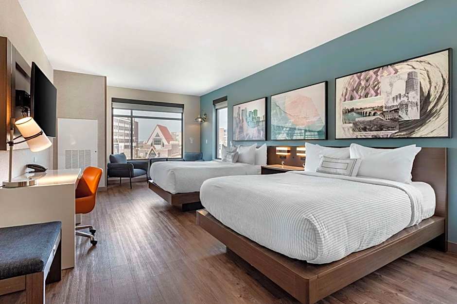 Cambria Hotel Minneapolis Downtown