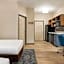Candlewood Suites Boise - Towne Square