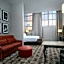Hampton Inn By Hilton & Suites New Orleans-Convention Center