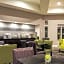 La Quinta Inn & Suites by Wyndham Atlanta Alpharetta