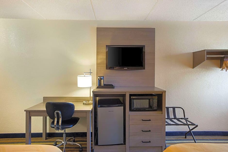 Quality Inn Central