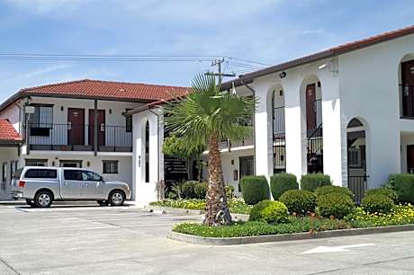Regency Inn