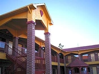 Winchester Inn and Suites Humble/IAH/North Houston